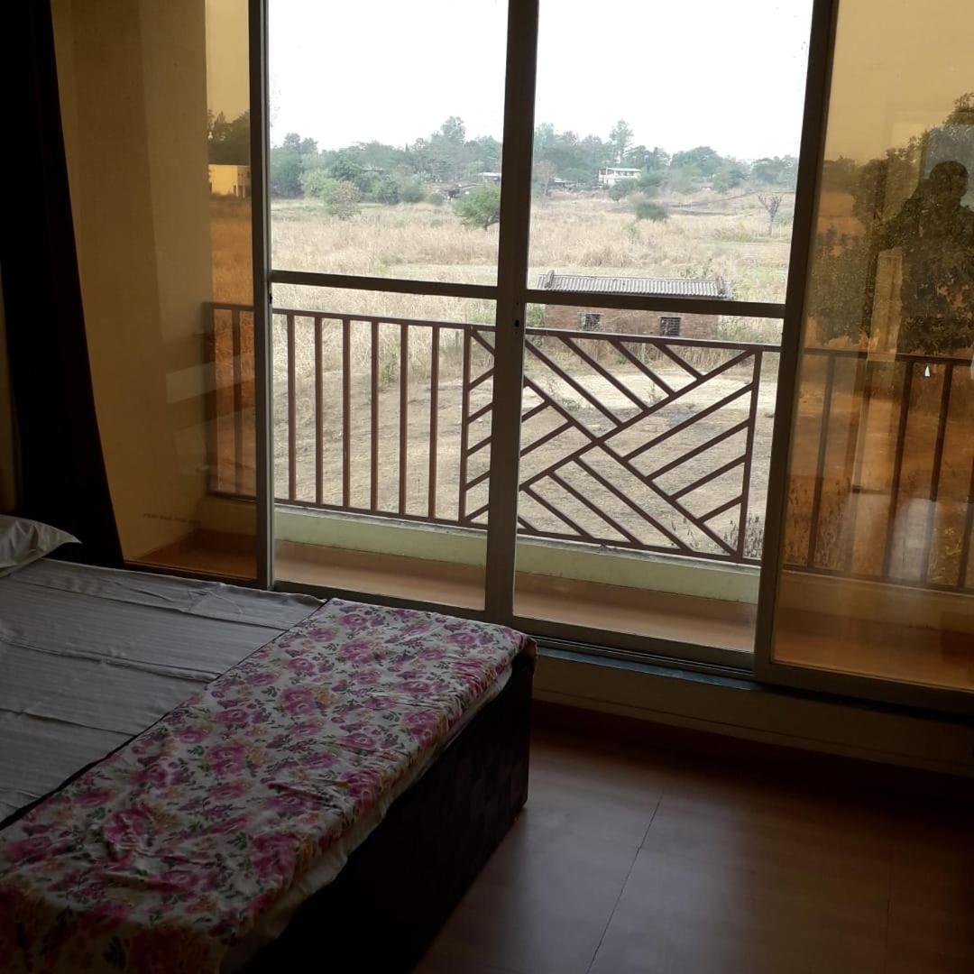 Karjat Mountain Villa Екстериор снимка